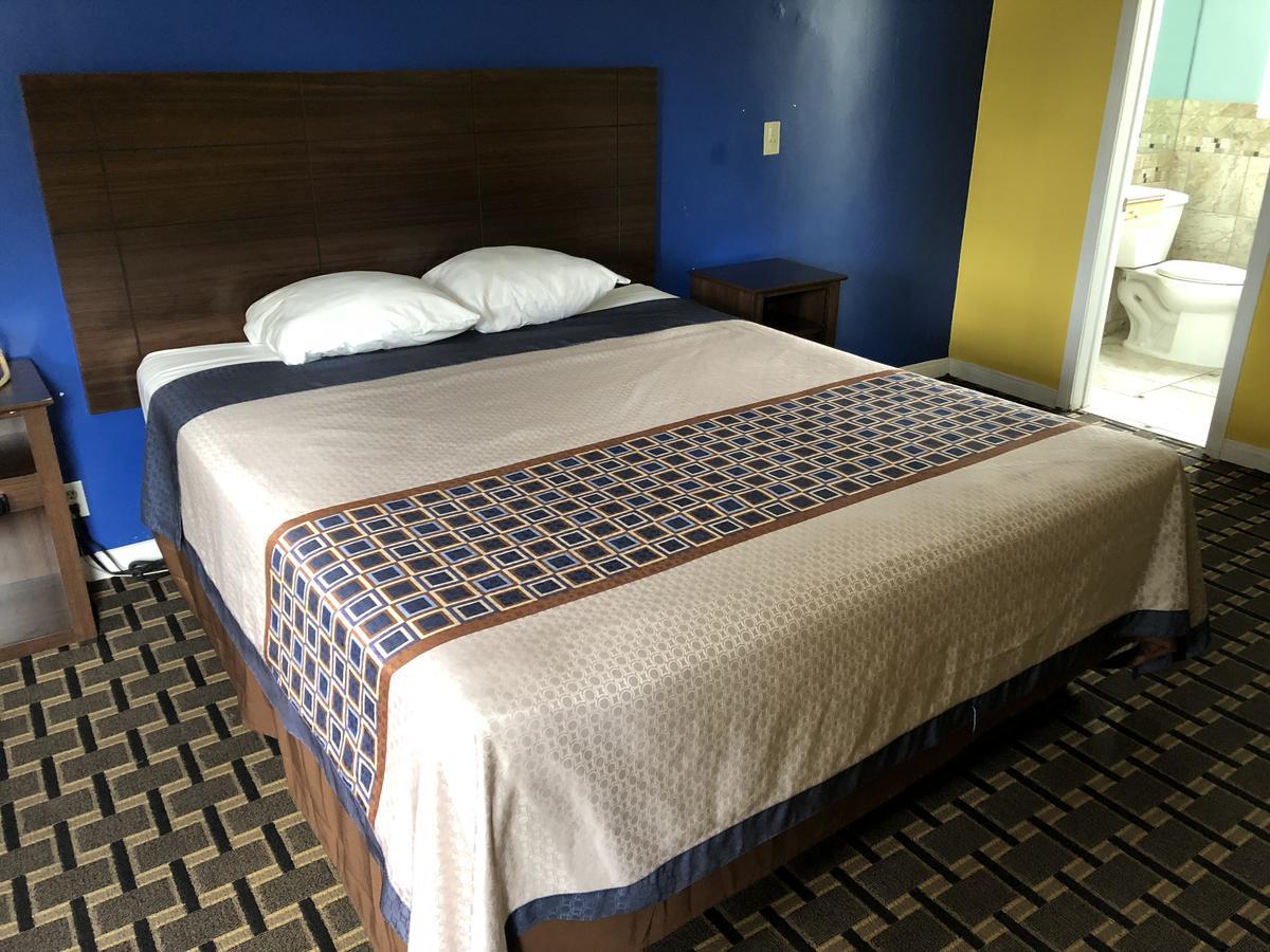 Travel Motel