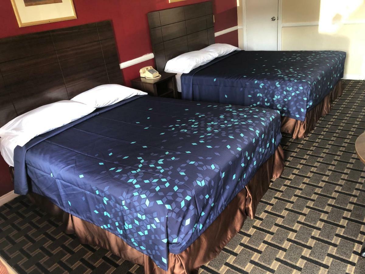 Travel Motel